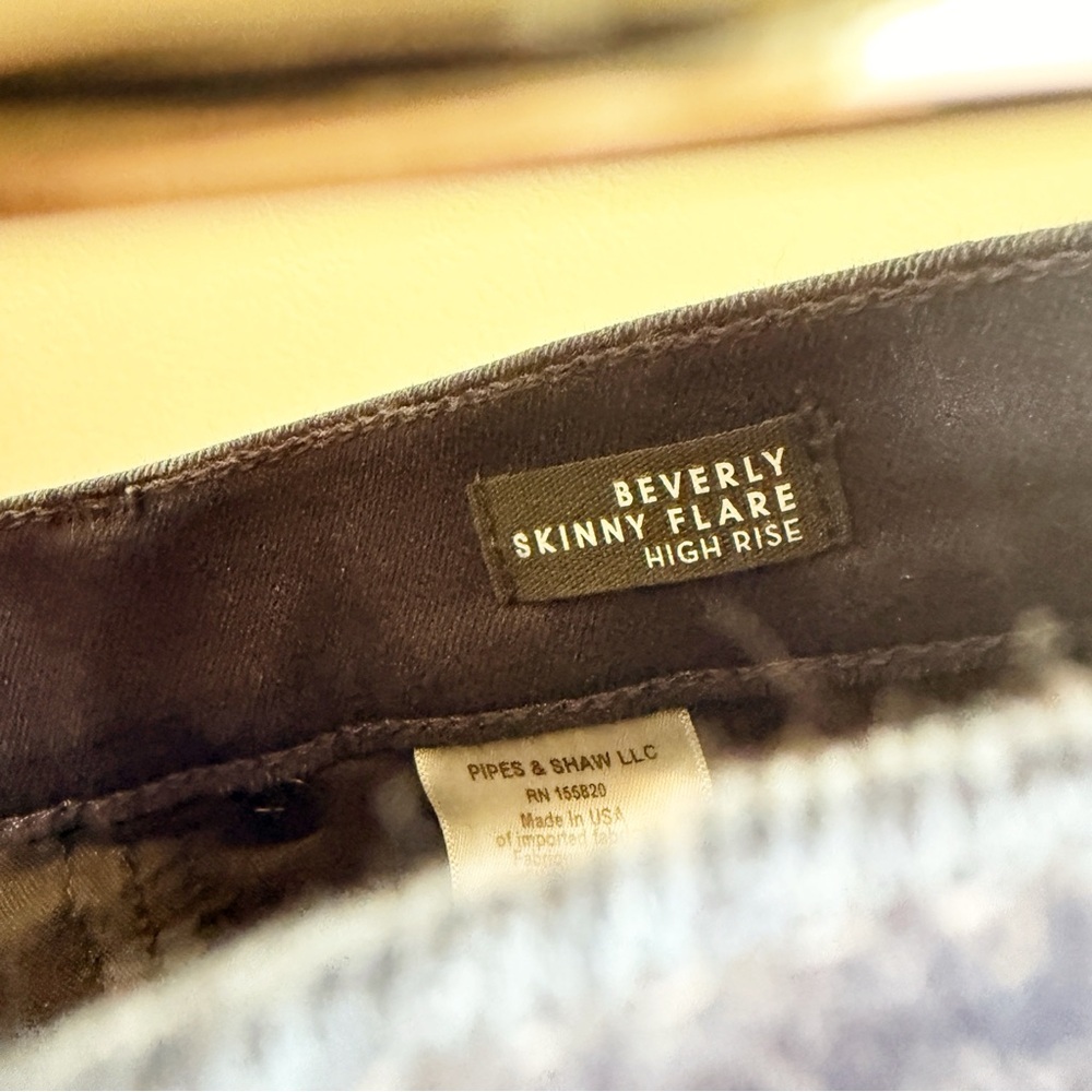 Veronica Beard Beverly High Rise Skinny Flared Dark Wash Jeans - Picture 4 of 5